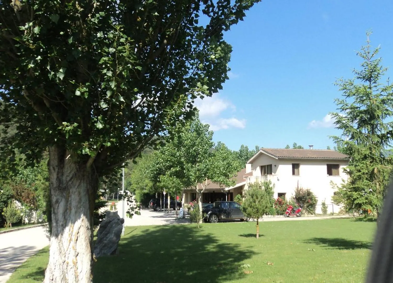 Camping Pirinenc Campdevanol Campsite