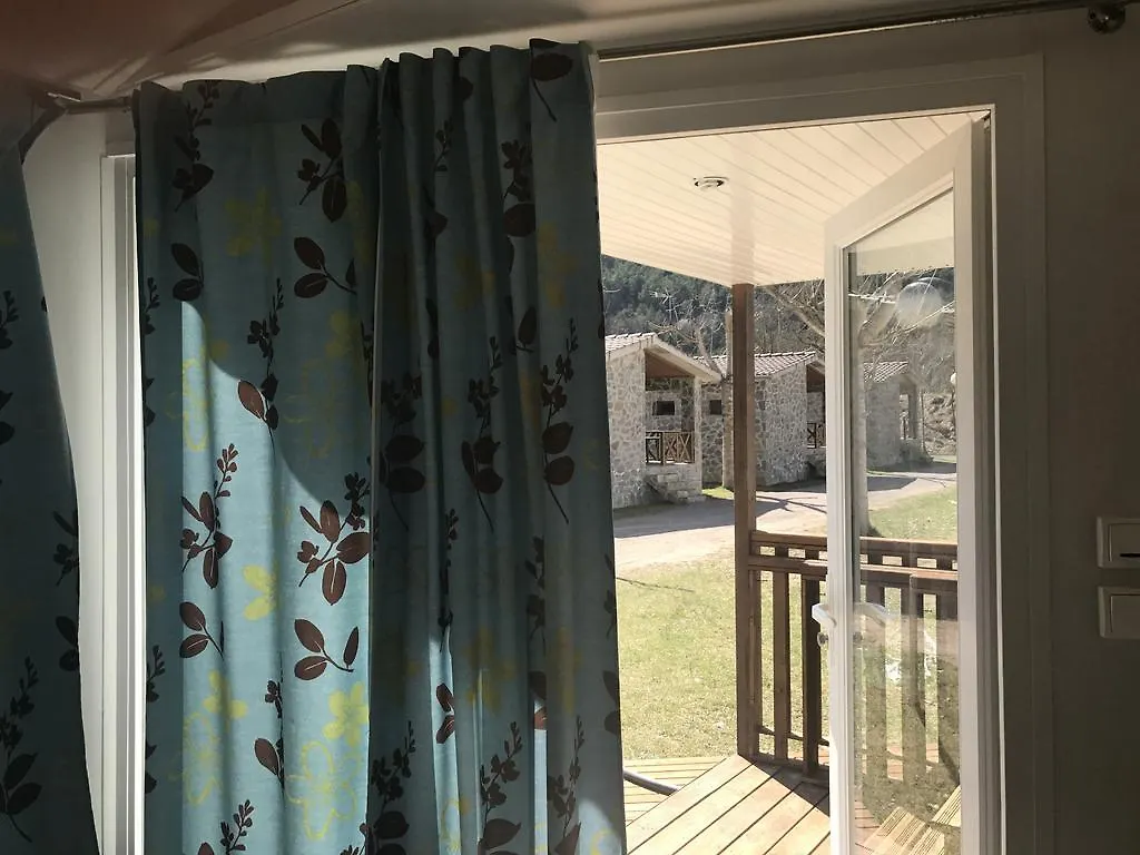 Camping Pirinenc Campdevanol