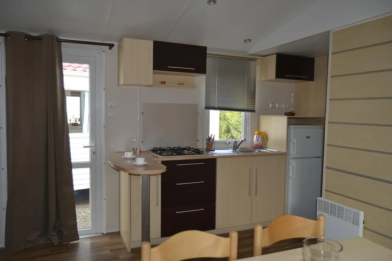 Camping Pirinenc Campdevanol Campsite